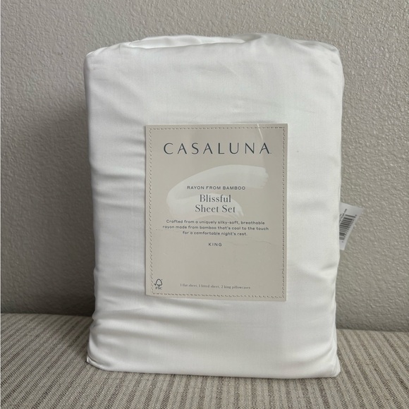 NWT King 400 Thread Count Rayon from Bamboo Sheet Set White - Casaluna - Picture 1 of 6